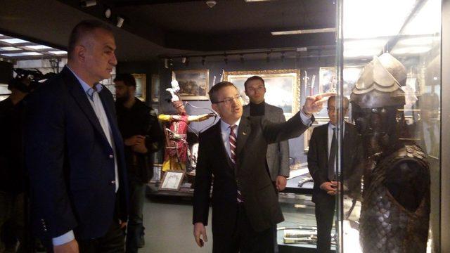 Bakan Ersoy’dan İstanbul Havalimanı’na açılacak müze ile ilgili açıklama