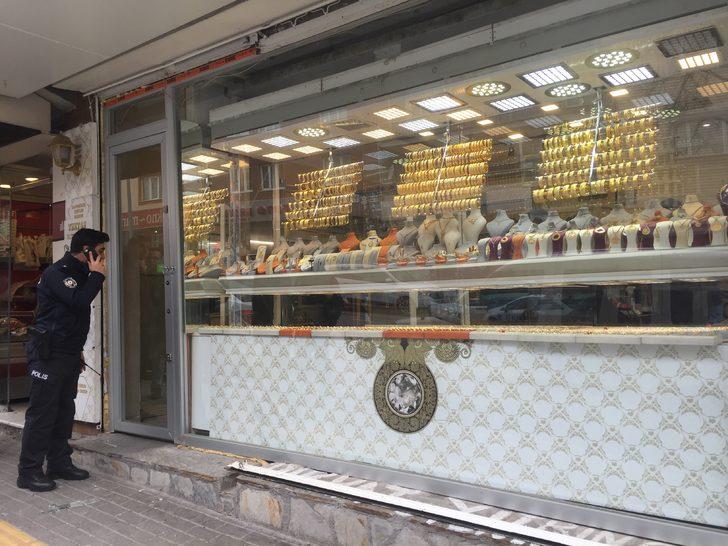 Kara çarşaf giyip geldi! Güvenlik kameraları her şeyi kaydetti! G3