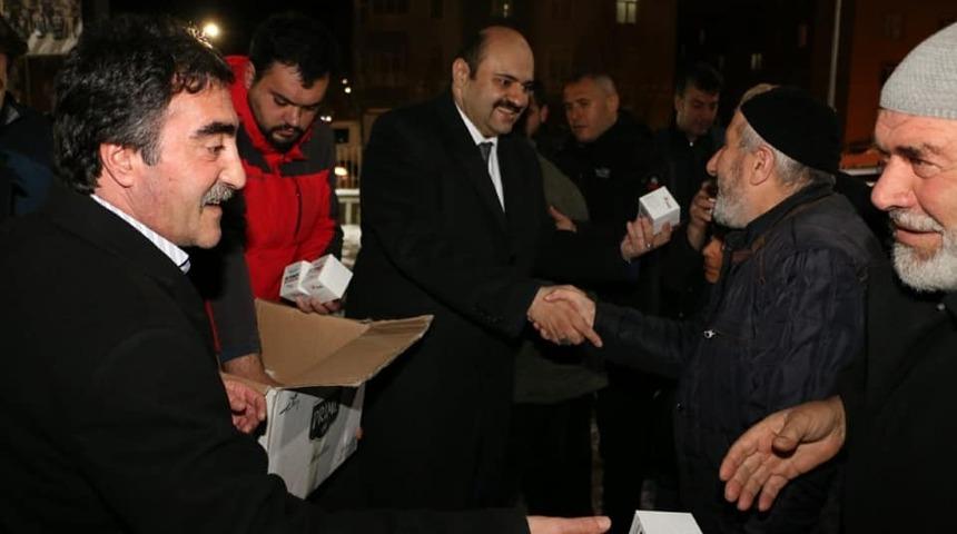 Başkan Orhan kapı kapı gezdi Cumhur İttifakı i&ccedil;in destek istedi