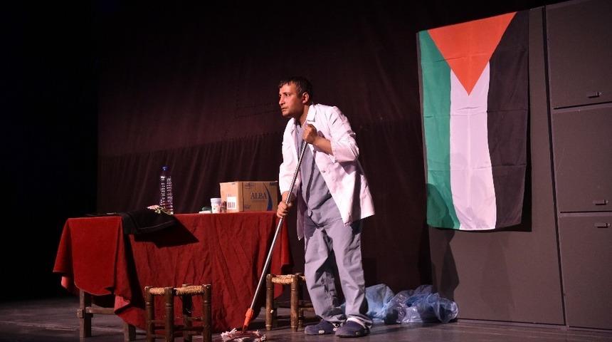 AK Parti Yenimahalle Belediye Başkan adayı Tiryaki: "Bu akşam dezavantajlı ve eskiden madde bağımlısı olan gen&ccedil;lerimizin muhteşem bir oyununa tanıklık ettik"