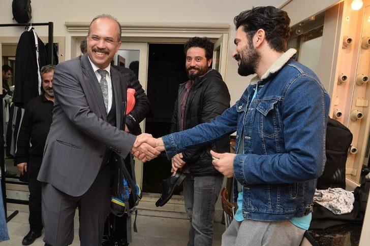 Emniyetten şehit aileleri, gaziler ve personele tiyatro etkinliği G3