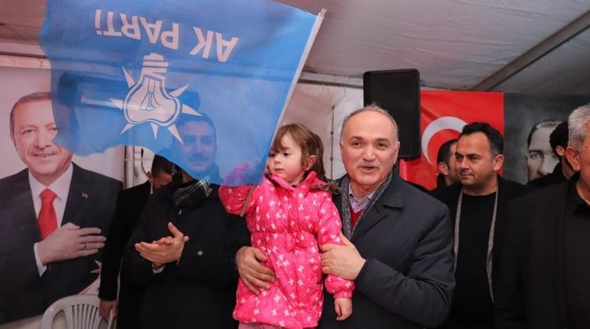 Başkan adayı &Ouml;zl&uuml;, ziyaretlerine devam ediyor