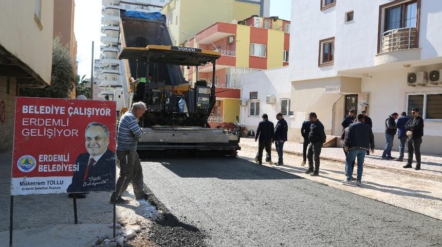 Erdemli’ye beton kaplama yol