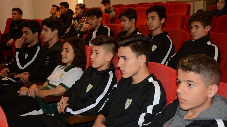Manisa BBSK altyapısına seminer