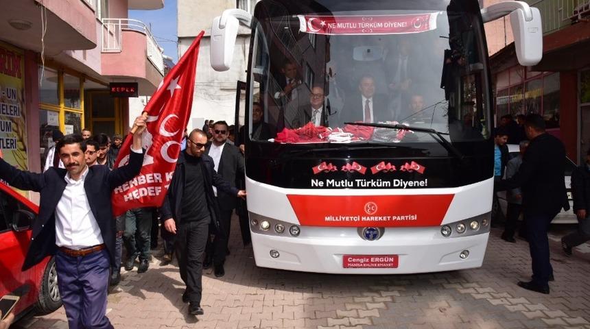 Başkan Ergün, Selendi’de vatandaşlarla buluştu