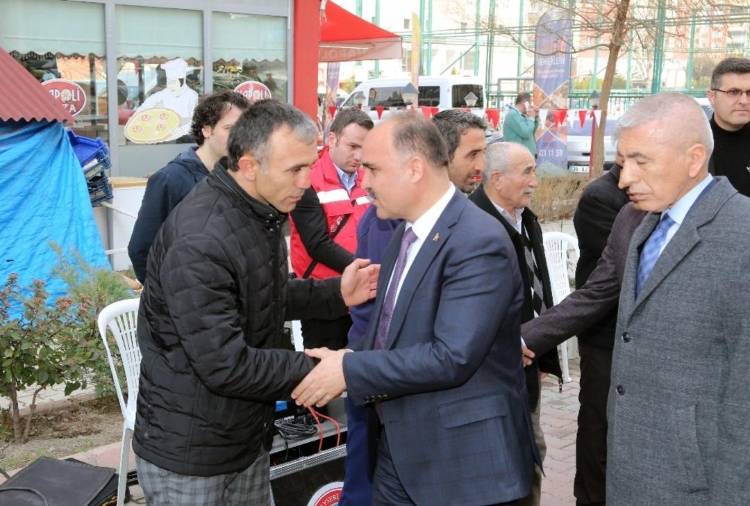 Vali G&uuml;naydın Şehit Mehmet Han&rsquo;ın mevlitine katıldı