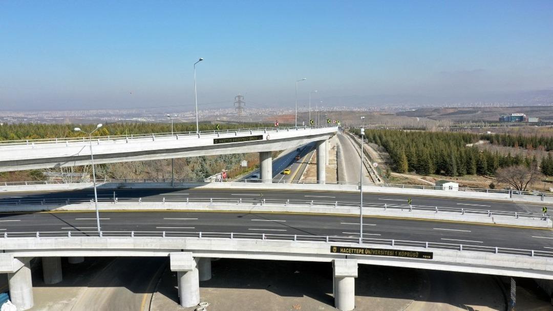 Bilkent Şehir Hastanesine bağlantı yolları trafiğe a&ccedil;ıldı