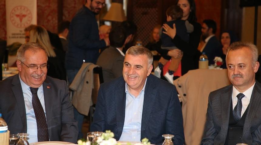 Başkan Toçoğlu sağlık tıp bayramı programına katıldı