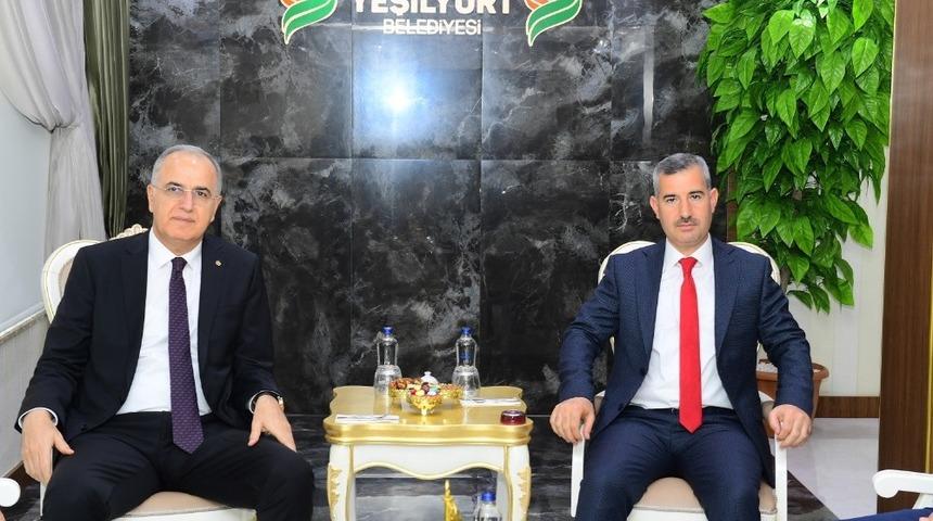 Başkan &Ccedil;ınar, Voleybol Federasyonu Başkanı &Uuml;st&uuml;ndağ&rsquo;ı ağırladı