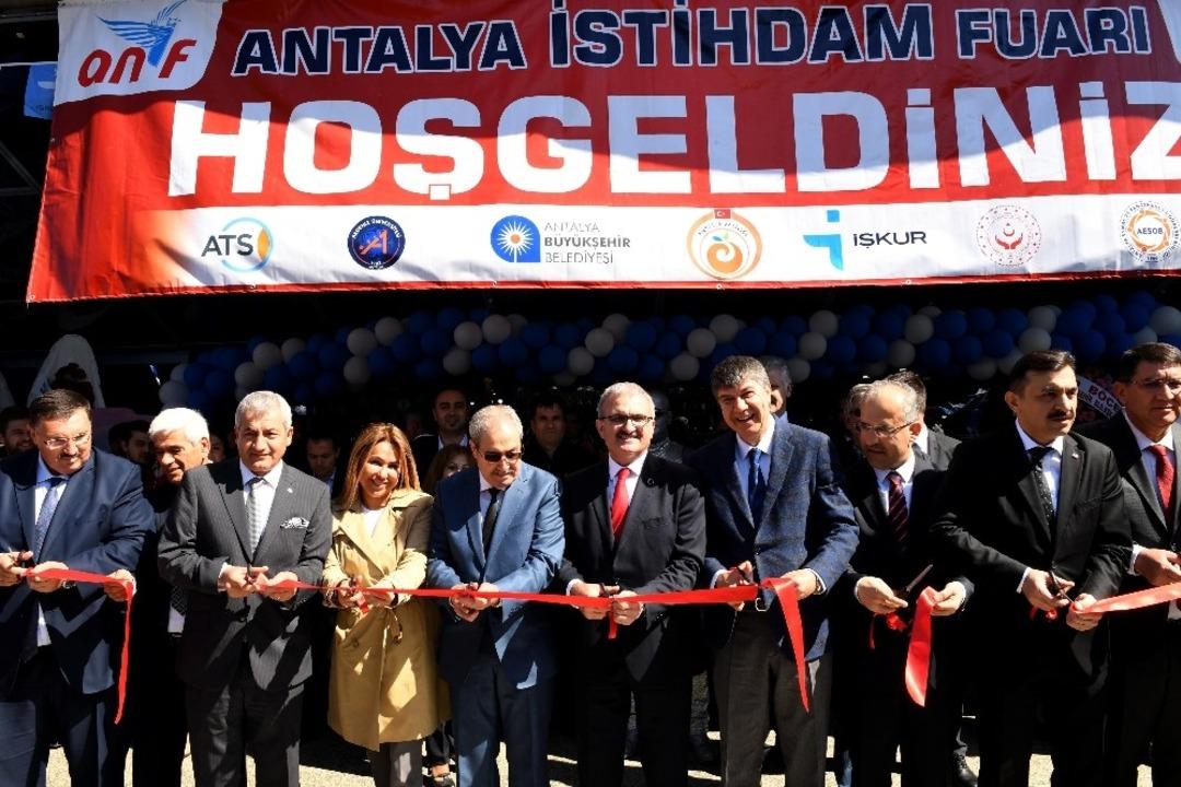 Antalya&rsquo;da istihdam fuarı ANİF, 6&rsquo;ncı kez kapılarını a&ccedil;tı