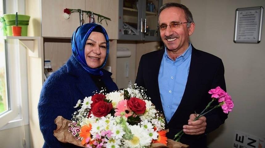 AK Parti Sancaktepe Başkan Adayı D&ouml;ğ&uuml;c&uuml;, sağlık &ccedil;alışanlarıyla buluştu