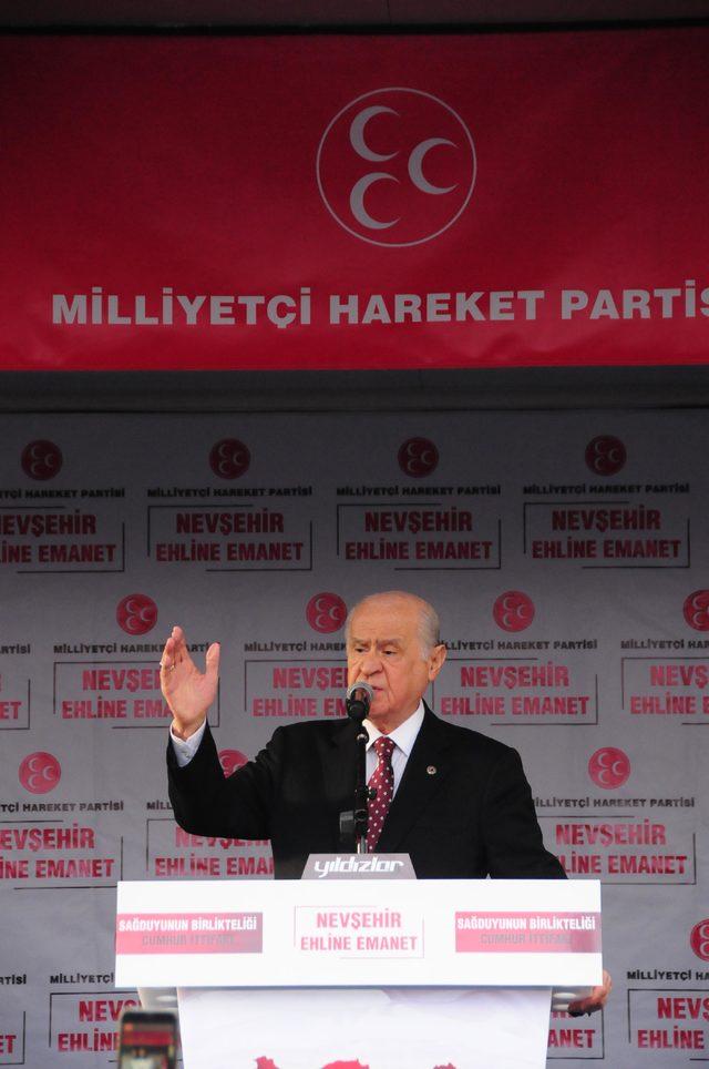 Bahçeli: Kılıçdaroğlu kim oluyor da bize milliyetçilik ahkamı kesiyor? (2)