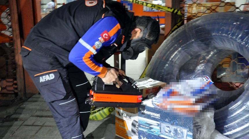 Kargo şubesindeki koku endişe yarattı