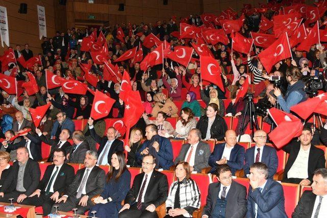 Zihni Şahin projelerini tanıttı