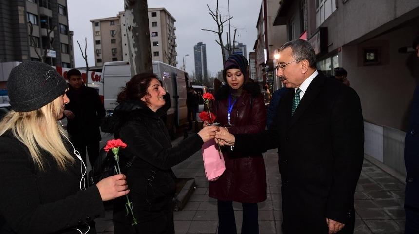 Başkan adayı Erdem: "İ&ccedil;erenk&ouml;y Mahallemiz dertli, komşularımız hizmet bekliyor&rdquo;