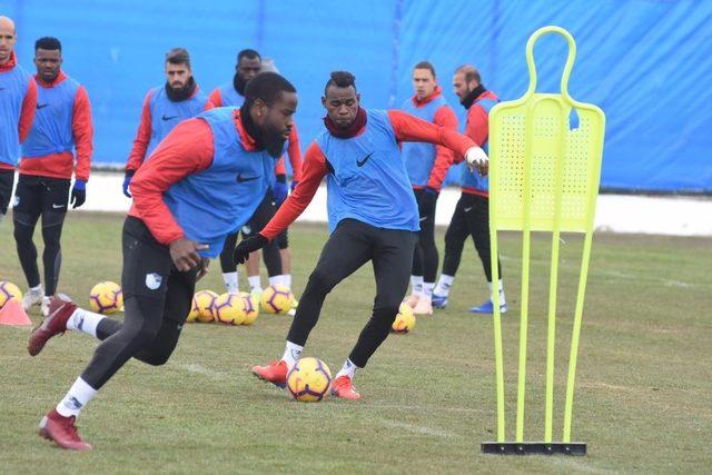 BB Erzurumspor Trabzonspor maçı hazırlıklarını sürdürdü