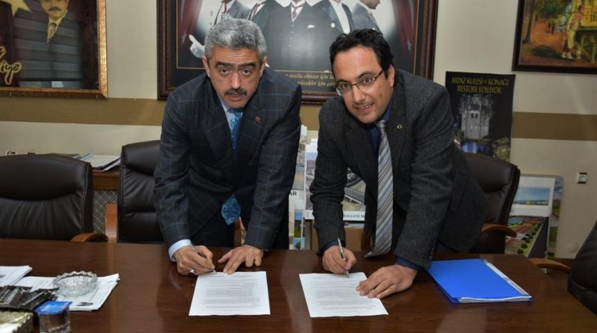 Başkan Alıcık engellilere destek vermeye devam ediyor