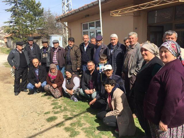 Kütahya İl Genel Meclisi adayları köy ziyaretlerini sürdürüyor