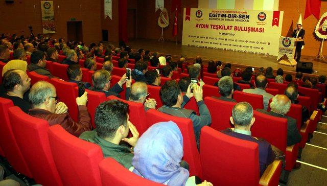 Ali Yalçın, “Eğitim-Bir-Sen, bütün mazlum coğrafyalarda yeni bir umudu temsil ediyor”