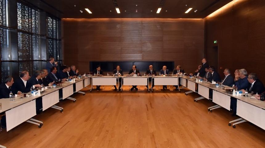 Başkan Altay, ilçelerin şoförler odası başkanlarıyla buluştu