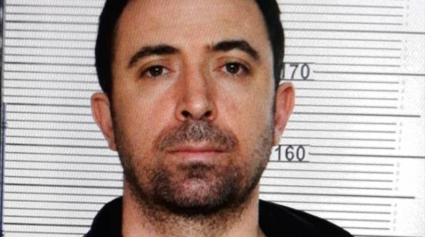 FETÖ'nün kritik ismi saklandığı evde yakalandı!