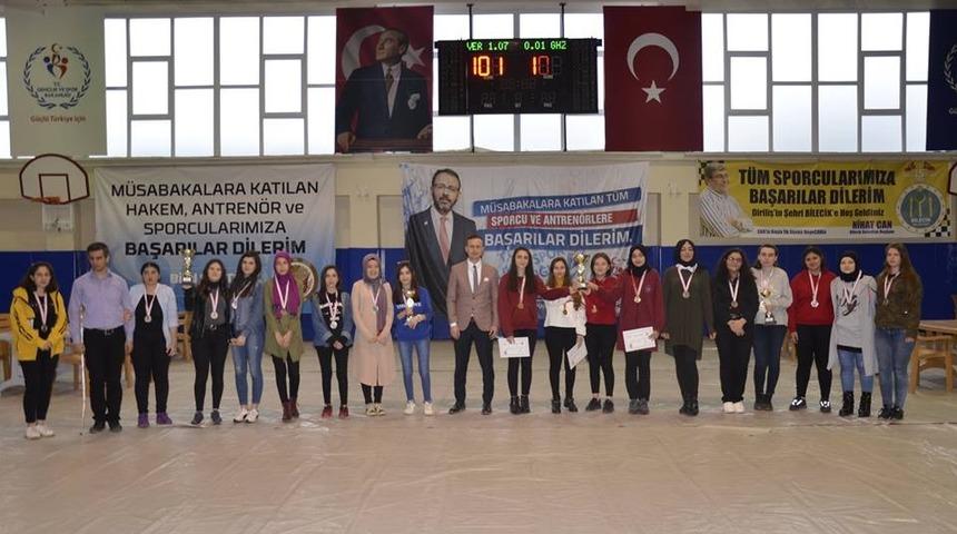 Okul Sporları Satran&ccedil; M&uuml;sabakası sona erdi