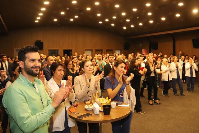 Dr. Aysun-Ahmet K&uuml;&ccedil;&uuml;kel Tıp &Ouml;d&uuml;lleri sahiplerini buldu 2