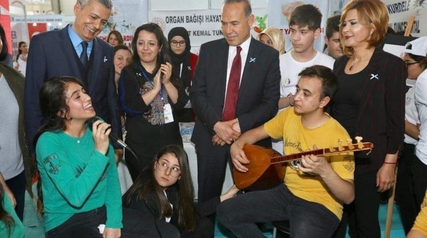 &Ouml;ğrenciler, Sağlık Fuarı&rsquo;nda projelerini tanıttı
