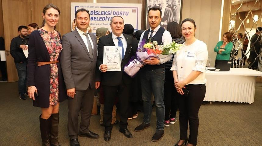 B&uuml;y&uuml;k&ccedil;ekmece Belediyesi &ldquo;Disleksi Dostu&rdquo; oldu