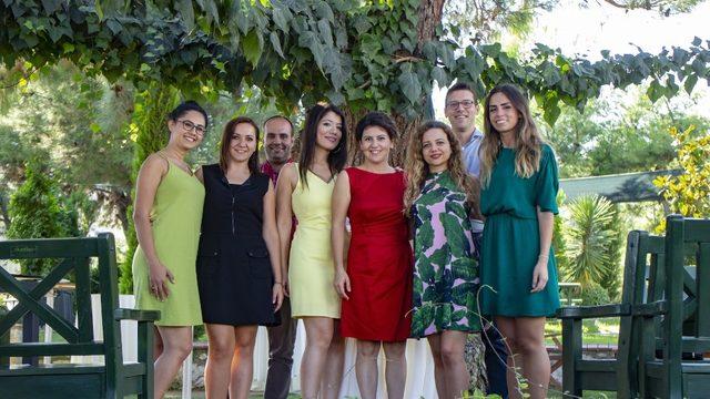 HUGO BOSS İzmir Çalışanları Eğitim Derneği’nden 900 öğrenciye burs