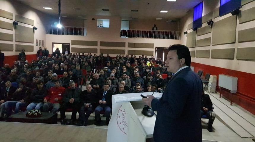 Çiftçilere bilgilendirme toplantısı yapıldı