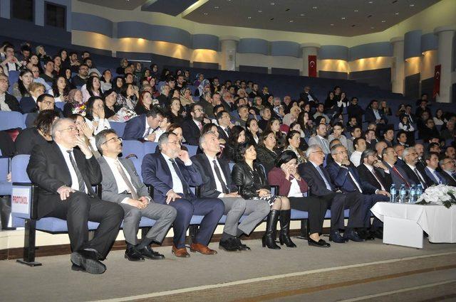 Selçuk’ta 14 Mart Tıp Bayramı kutlandı