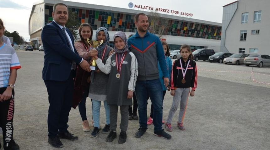 Okullar arası K&uuml;&ccedil;&uuml;kler Bocce m&uuml;sabakaları sona erdi