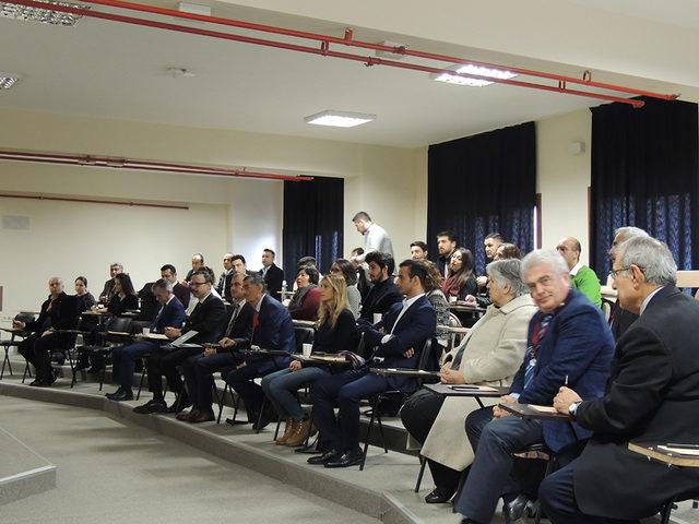 Yerel yöneticilere İstanbul Rumeli Üniversitesi’nde eğitim verildi
