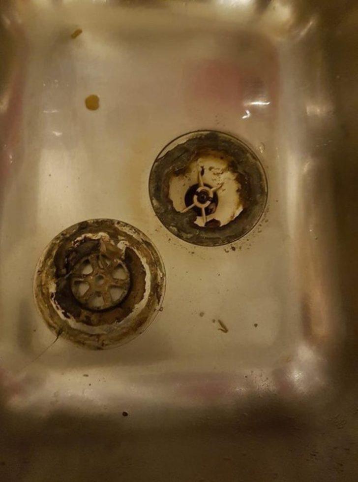 Lavabonuz kokuyorsa nedeni bu olabilir, dehşete d&uuml;şebilirsiniz!