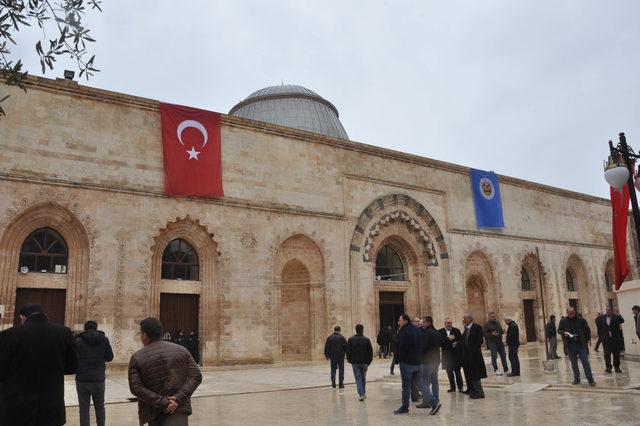 Kızıltepe'deki tarihi Ulu Camii ibadete açıldı