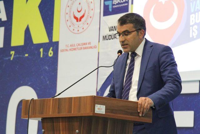 Van’da “İstihdam Desteği ve Bilgilendirme Semineri” düzenlendi