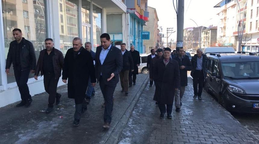 AK Parti&rsquo;li Kayat&uuml;rk&rsquo;&uuml;n Van ziyareti