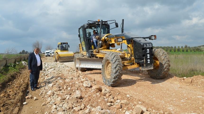 Büyükşehirden Manavgat’a sıcak asfalt