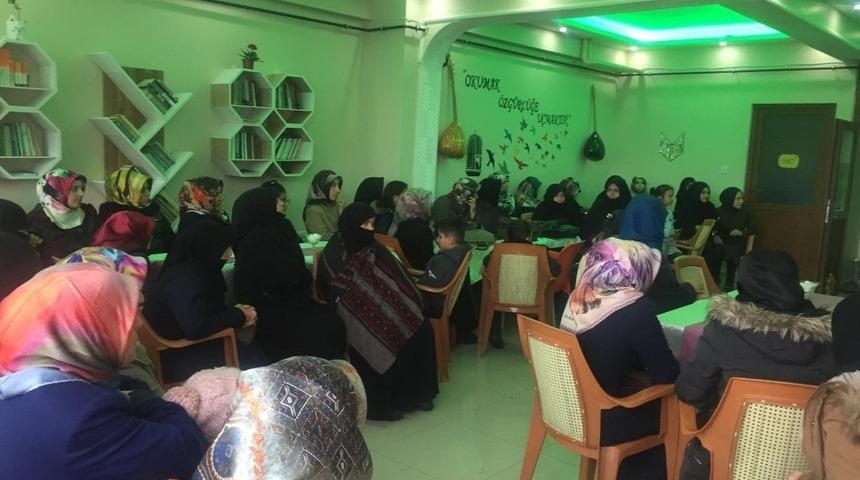 Tatvan&rsquo;da kitap kafe a&ccedil;ıldı