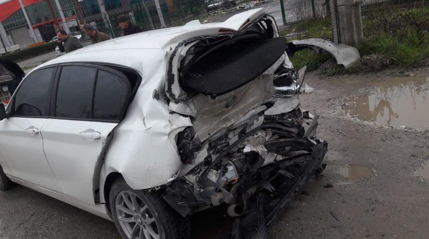 Cip otomobile arkadan çarptı: 1 yaralı