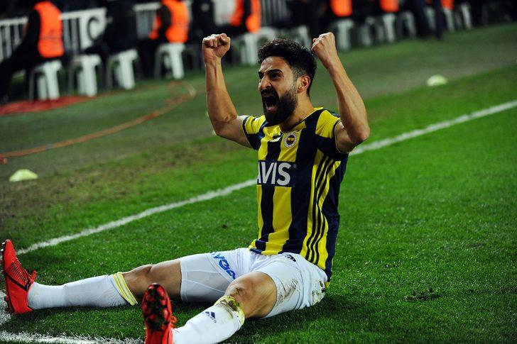 Rıdvan Dilmen'den sert tepki: Fenerbahçe formasına yakışmıyor G5