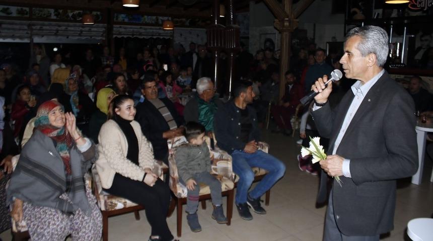 D&uuml;lgeroğlu muhtar adaylarına: &ldquo;Finike&rsquo;yi hep birlikte y&ouml;neteceğiz&rdquo;