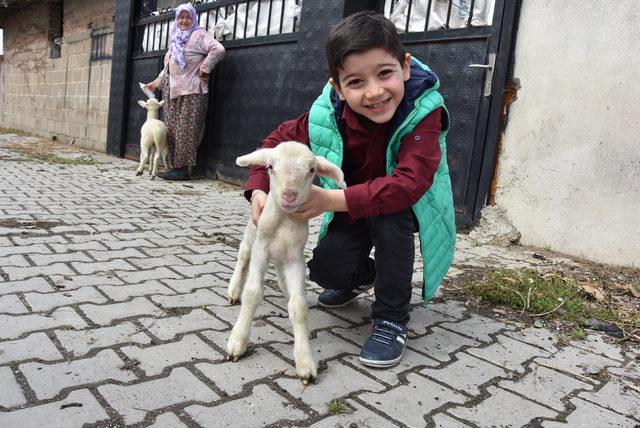 8 yaşındaki Görkem hayatı boyunca diyet yapmak zorunda