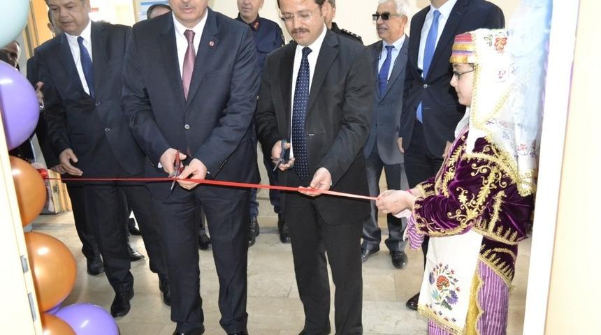 Sultanhisar&rsquo;da Z K&uuml;t&uuml;phane &ouml;ğrencilerin kullanımına a&ccedil;ıldı