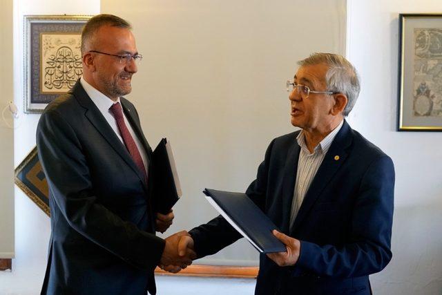 Kapadokya Üniversitesi ile Azerbaycan Hazar Üniversitesi arasında işbirliği protokolü imzalandı