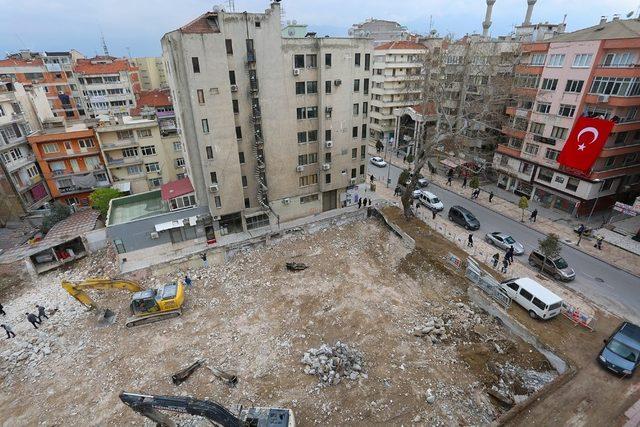 PAÜ Hastaneleri’nin eski binasının yıkımında sona gelindi