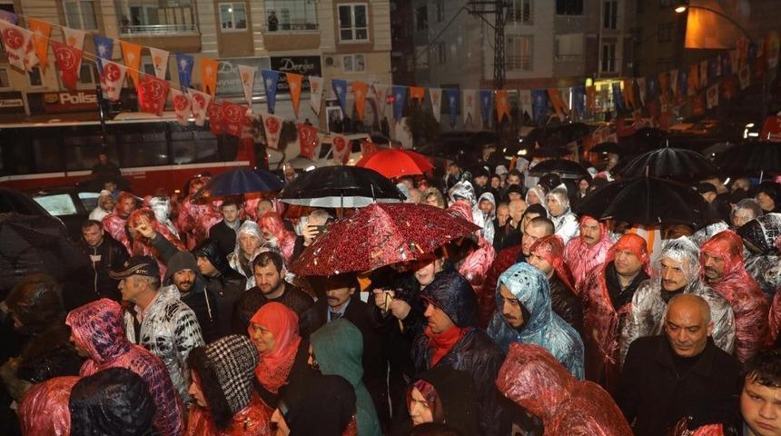 İlkadım&rsquo;da se&ccedil;im irtibat b&uuml;rosu a&ccedil;ılışına yoğun ilgi