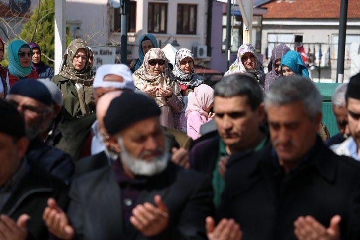 MASİDAP’tan 49 Müslüman için gıyabi cenaze namazı G3