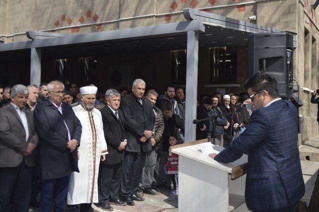 Tavşanlı’da Yeni Zellanda’da yaşanan terör saldırısı lanetlendi